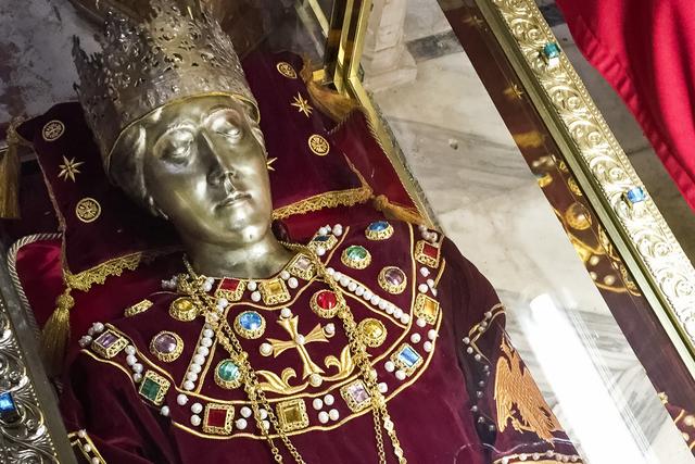 Pelerinaj Bucuresti- Moastele Sfintei Imparatese Elena