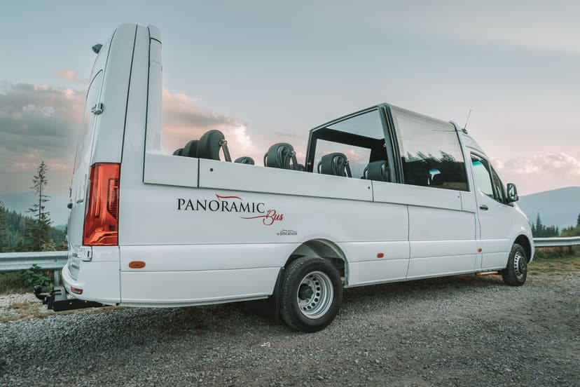 Panoramic Bus – Un Mod Inedit de a Descoperi Țara Dornelor - Imagine 4