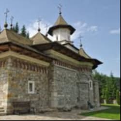 Pelerinaj de suflet la Hramul Sihăstriei Putnei de Buna Vestire