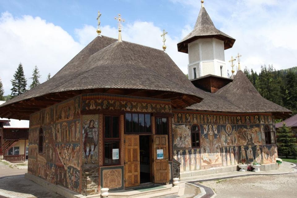 Manastirea Petru Voda 1