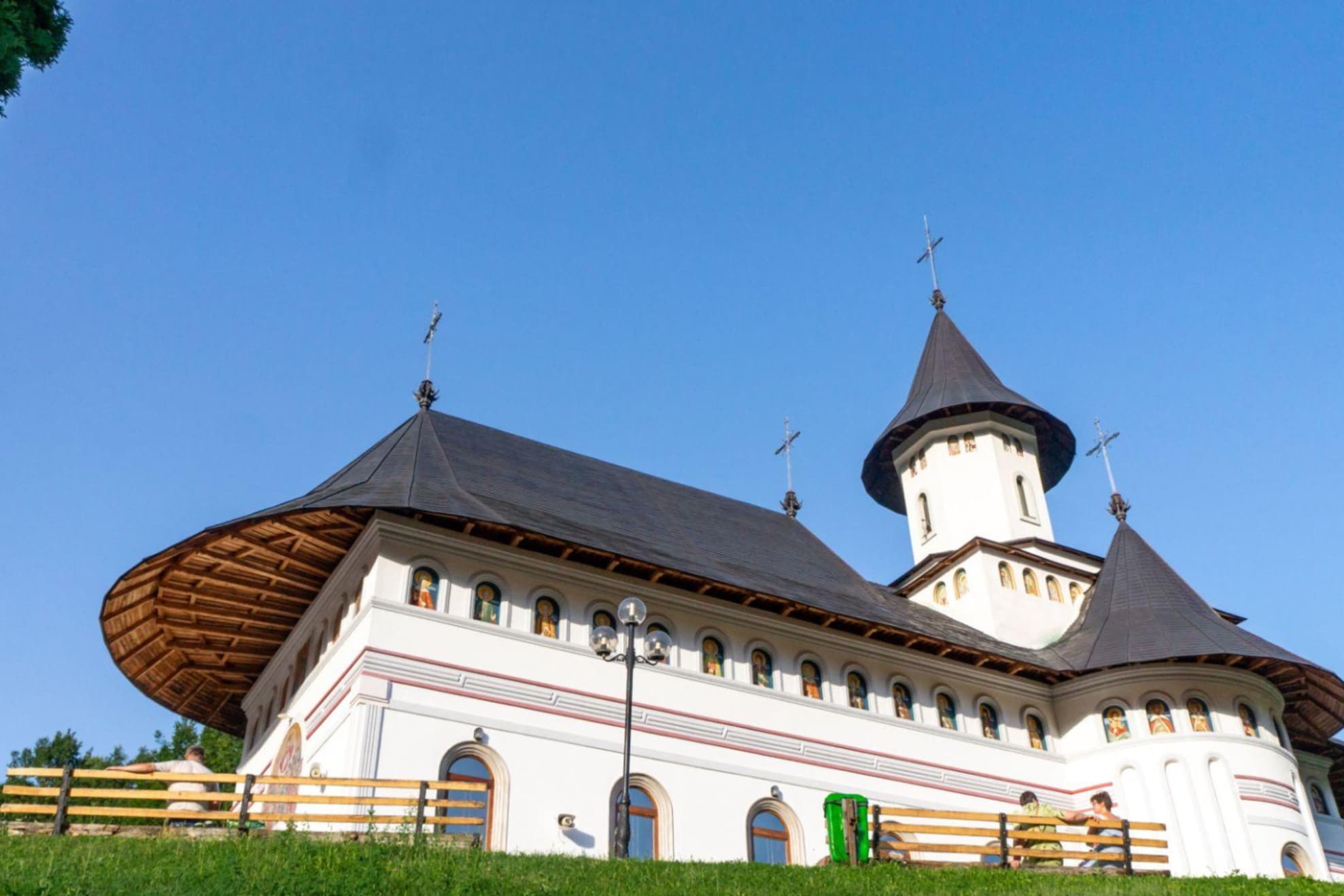 Manastirea Pangarati 2