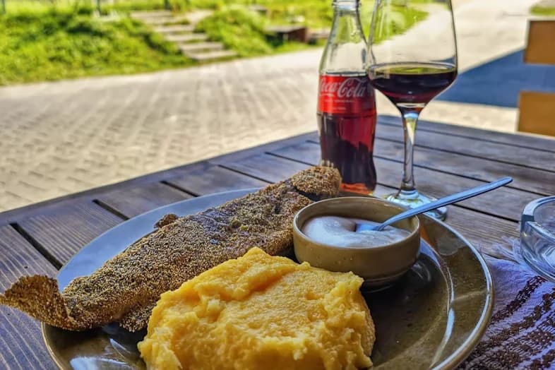 Hanul Păstrăvarului 2