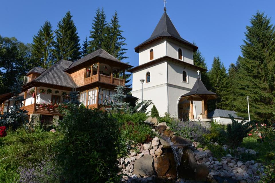 Mănăstirea Durău 1