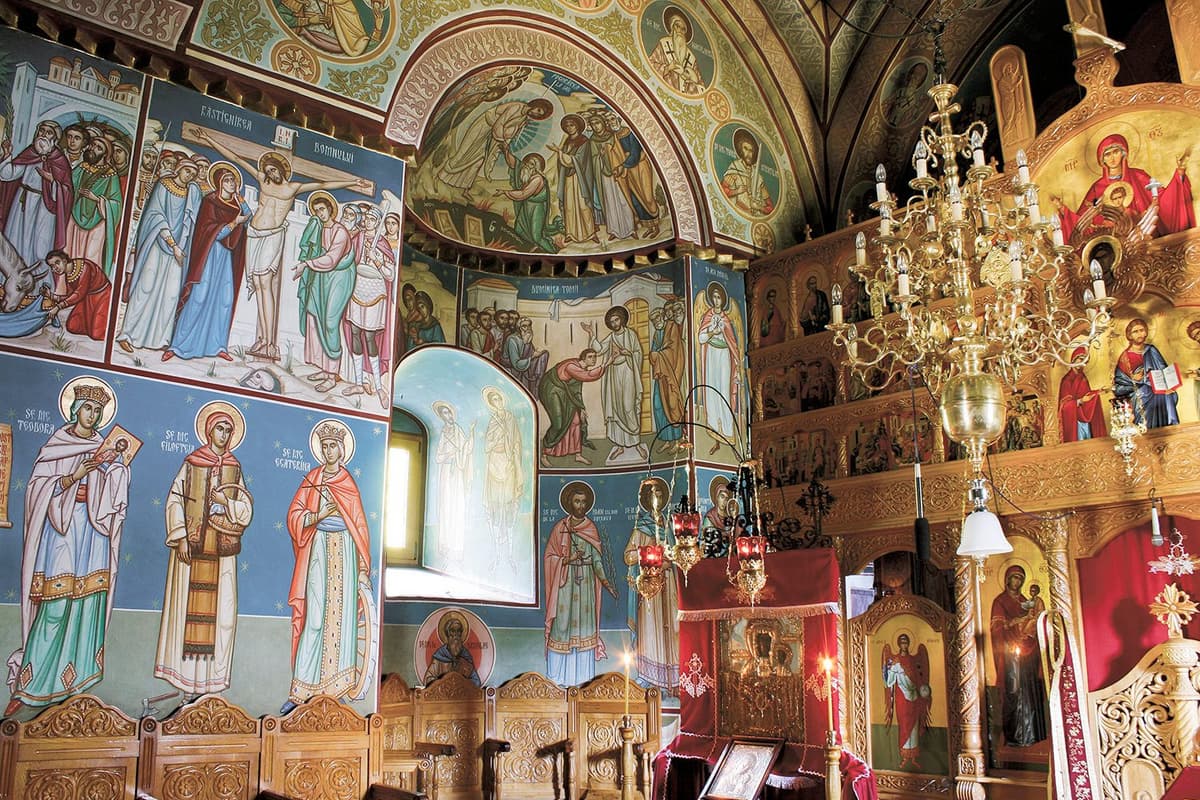 Pelerinaj de suflet la Hramul Sihăstriei Putnei cu Sincarom-3