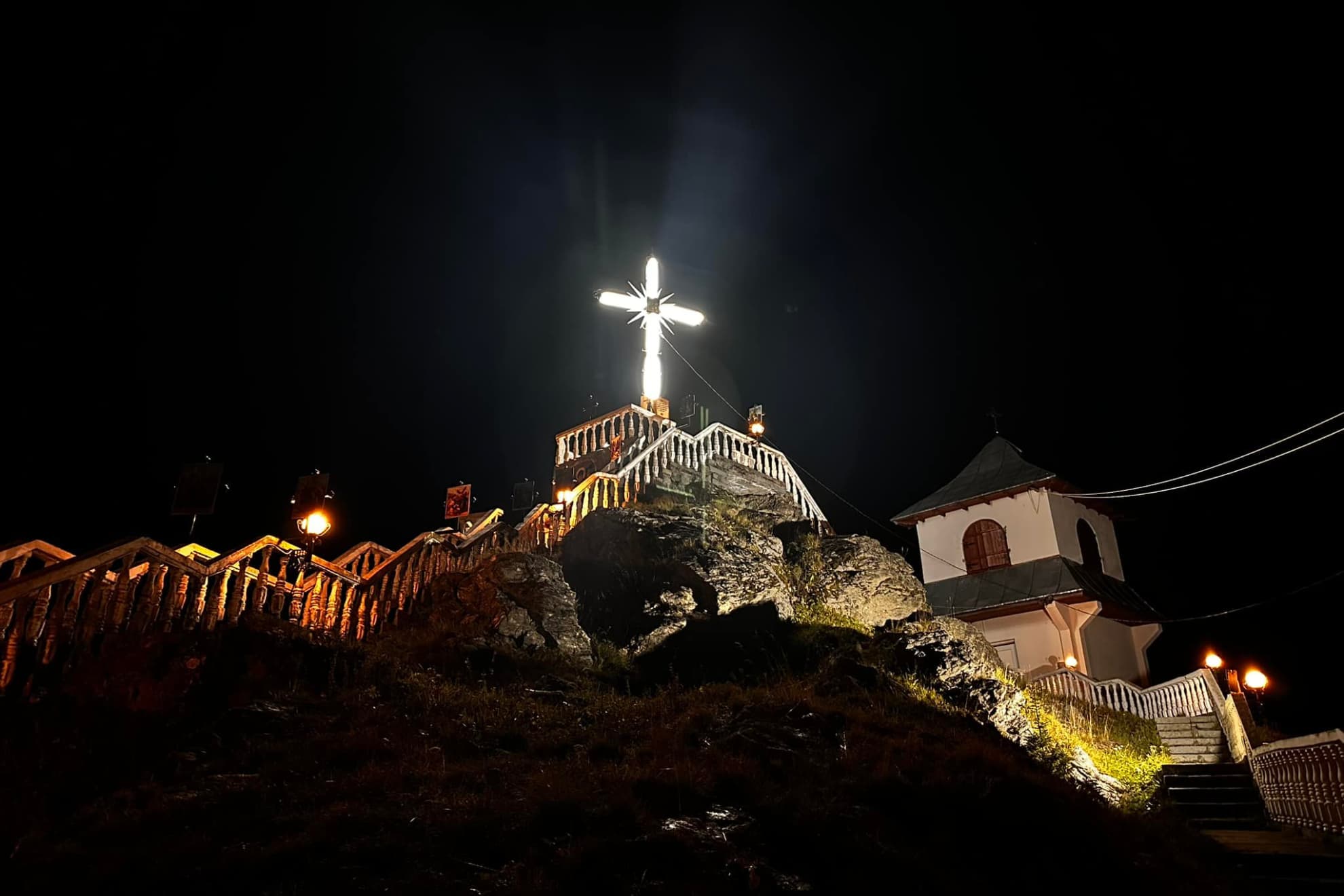 Miniexcursie la Mănăstirea Piatra Tăieturii- 3 ore-3